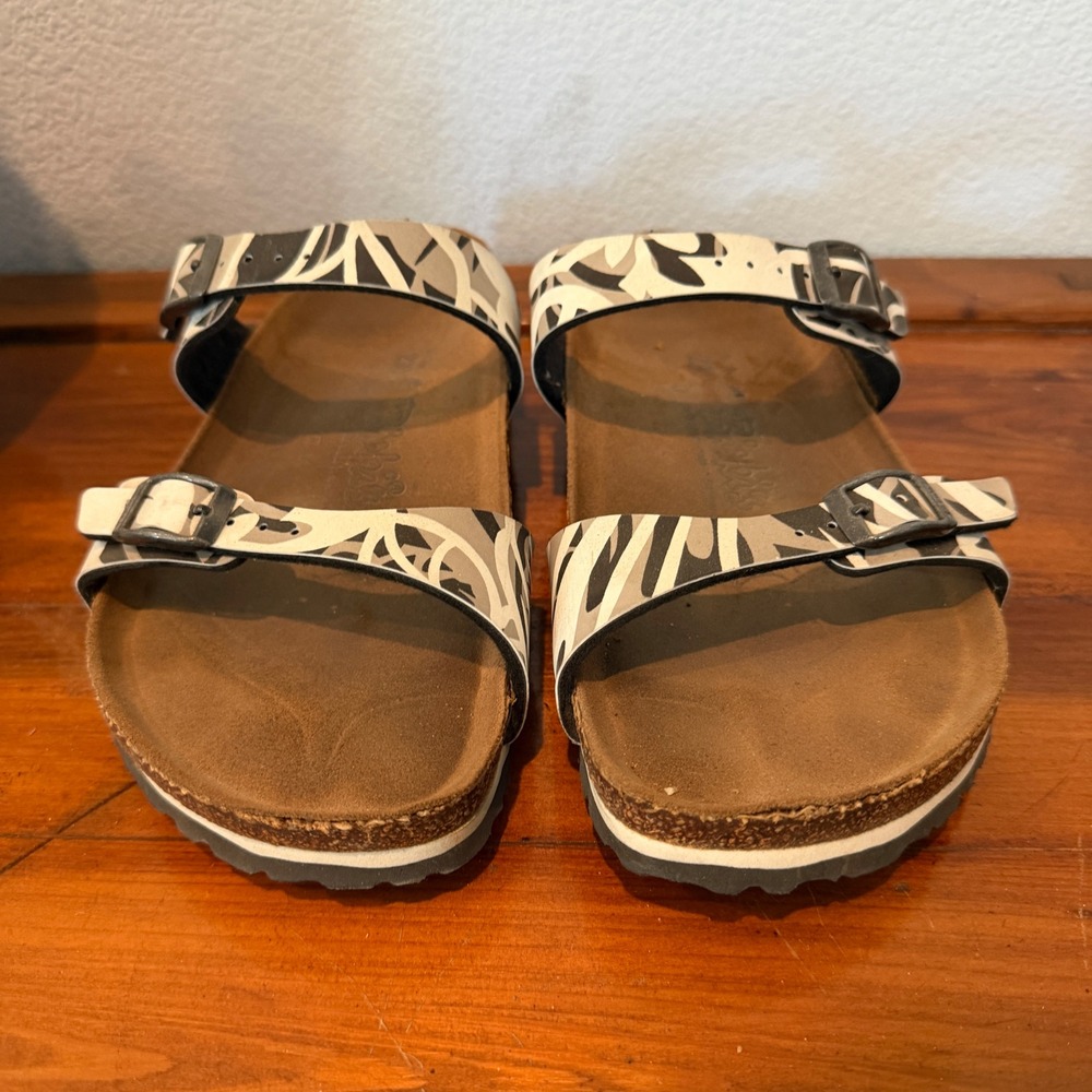 Birkis Birkenstock Womens Sydney Slide On Sandals EU 36 Abstract Floral Print
